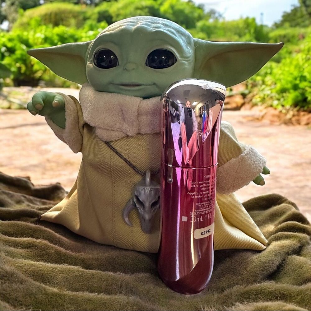 Shiseido White Lucent Illuminating Micro-Spot Serum - Picture 5 of 6